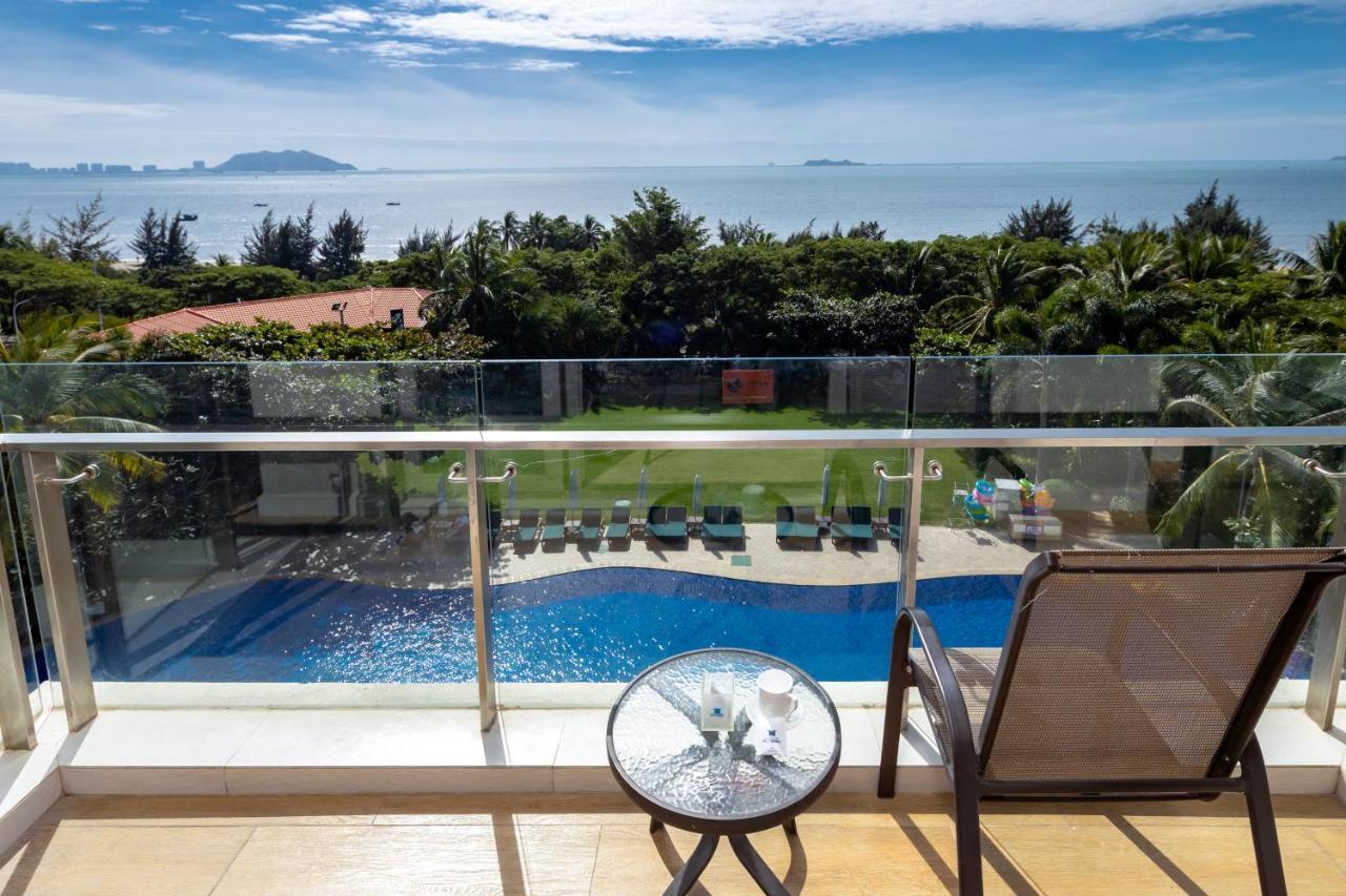 Sanya Seacube Holiday Hotel Exterior photo